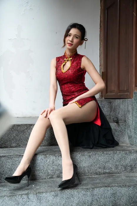 [Mzsock] NO.057 Cai Yixin, ultra short cheongsam, stockings, high heels, beautiful legs, outdoor shot street photography#[55P]-2