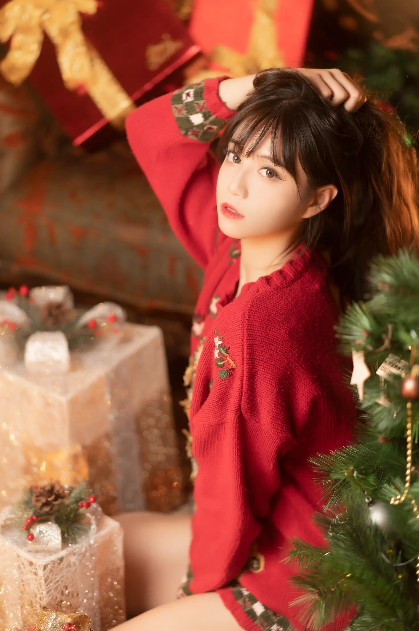 [YITUYU] 2022.05.26 Vol.0988 – Red Christmas Two plus six#[38P]-11